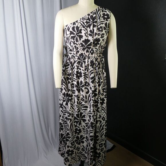 Faithfull the Brand Dresses & Skirts - Faithfull the Brand Lucila Midi Dress Sidra Floral Ecru One Shoulder Small NWOT